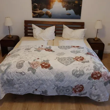 Haus Moritzburg 아파트 *